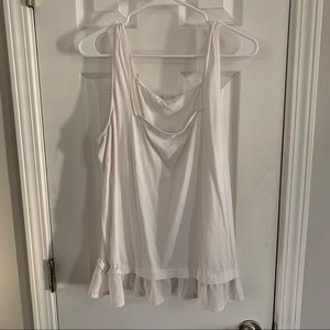 🦋 White Tank Top 🦋